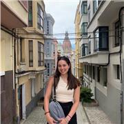 Profesora de inglés especializada para dar clases a alumnos de todas las edades